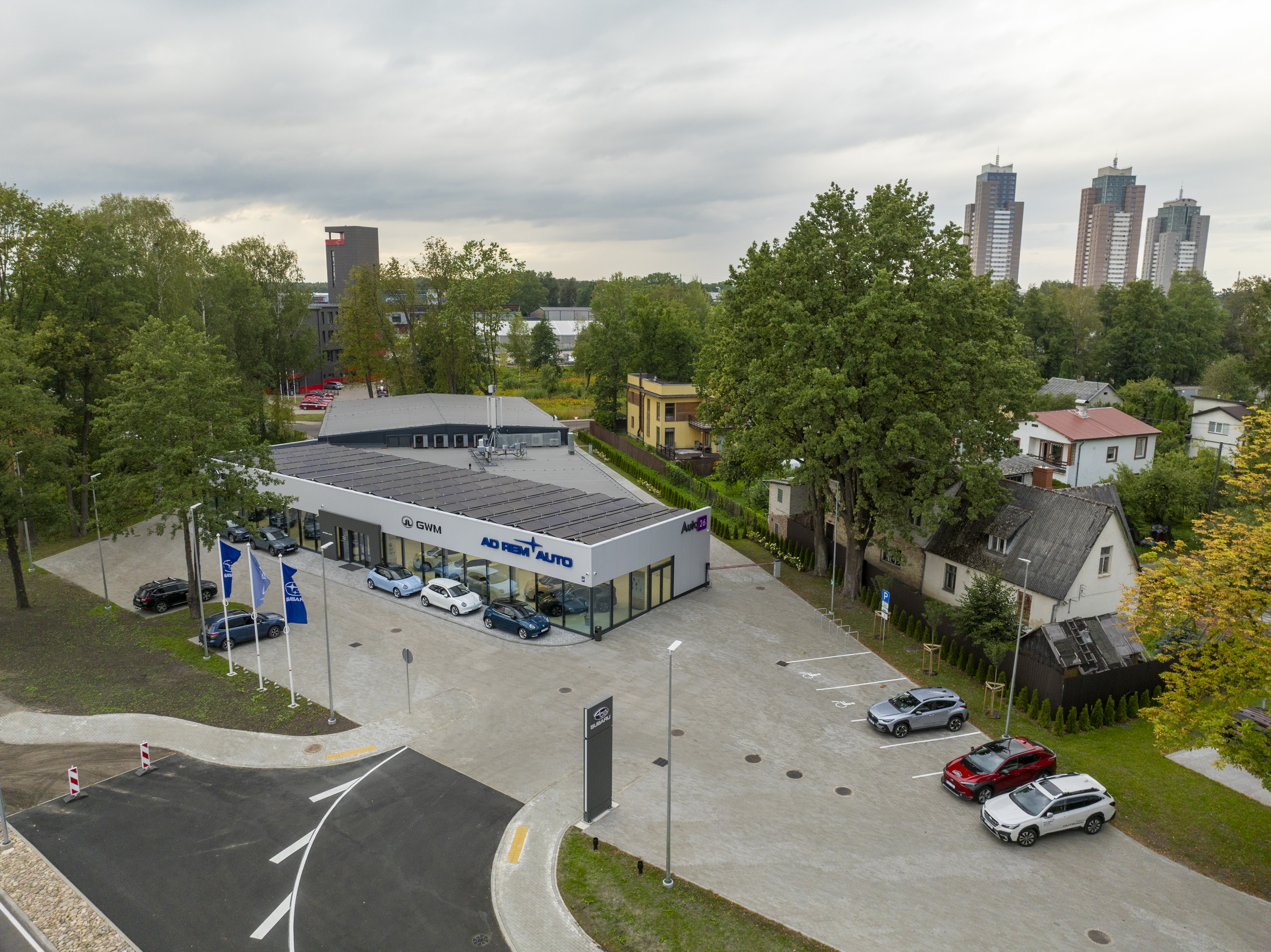 SUBARU paplašina darbību Latvijā: atvērts jauns autosalons Rīgā 